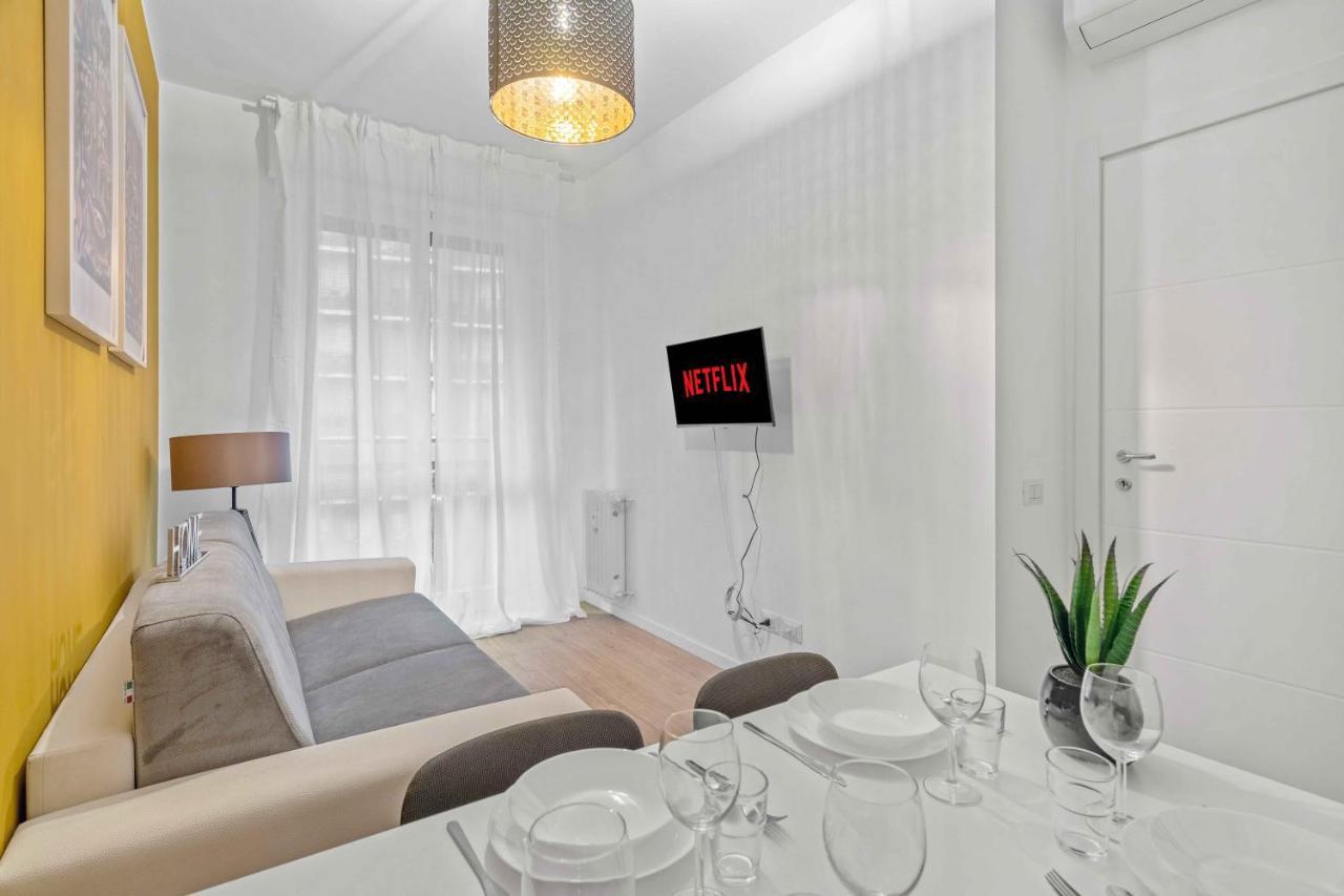 Tul18 - New Apartment With Modern Design - Мілан Екстер'єр фото